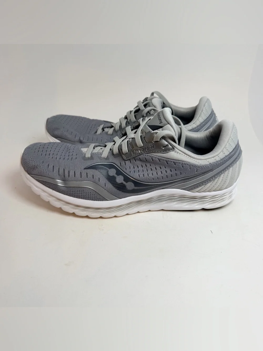 Saucony Men's Gray Lace-Up Athletic Sneakers